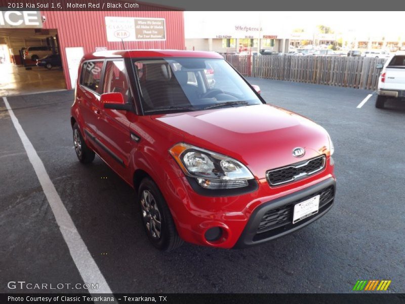 Molten Red / Black Cloth 2013 Kia Soul 1.6