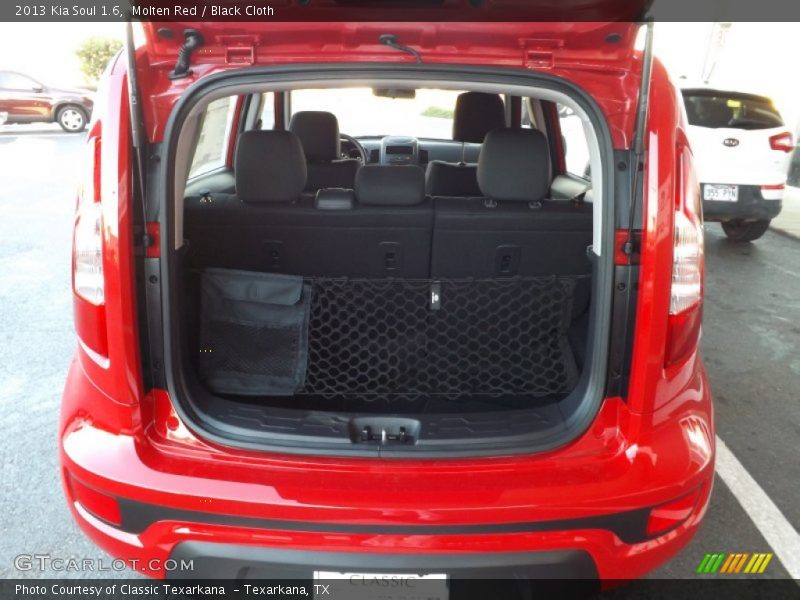 Molten Red / Black Cloth 2013 Kia Soul 1.6