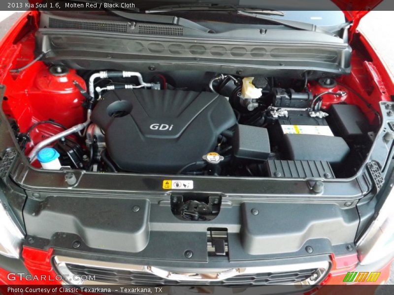Molten Red / Black Cloth 2013 Kia Soul 1.6