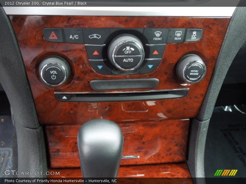 Crystal Blue Pearl / Black 2012 Chrysler 300