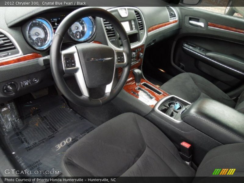 Black Interior - 2012 300  