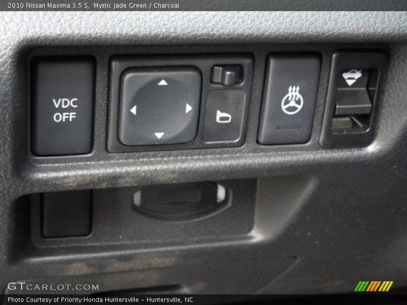 Mystic Jade Green / Charcoal 2010 Nissan Maxima 3.5 S