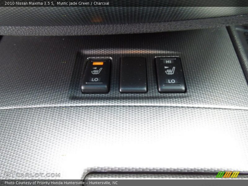 Mystic Jade Green / Charcoal 2010 Nissan Maxima 3.5 S