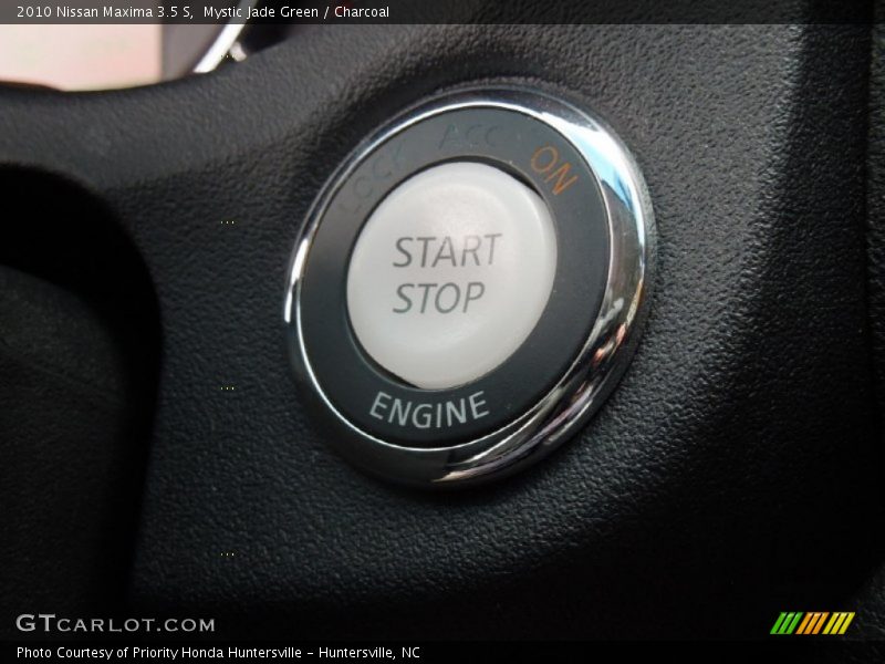Mystic Jade Green / Charcoal 2010 Nissan Maxima 3.5 S