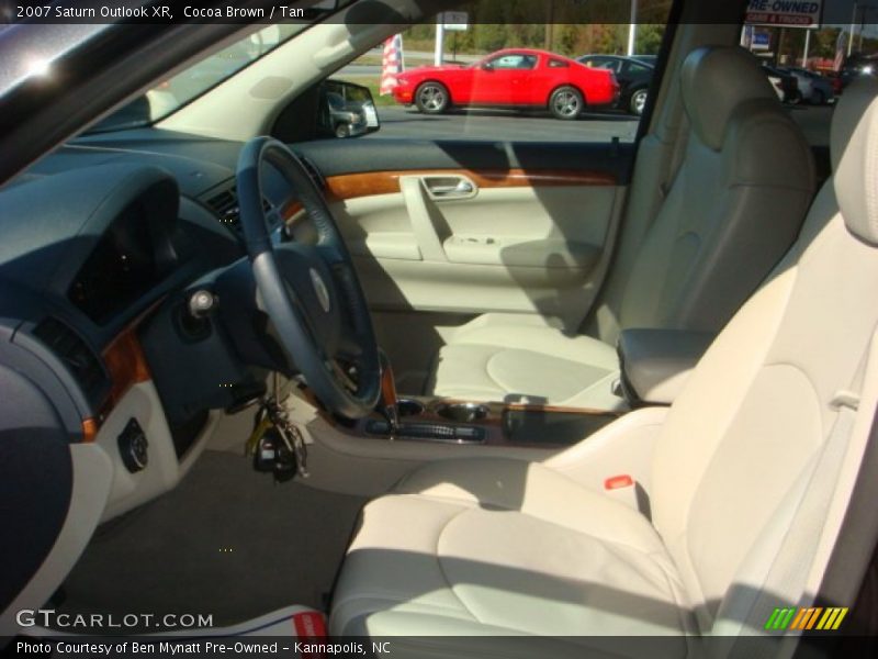 Cocoa Brown / Tan 2007 Saturn Outlook XR
