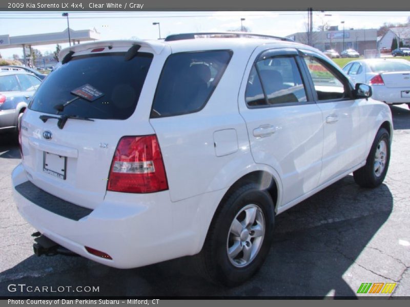 Clear White / Gray 2009 Kia Sorento LX 4x4