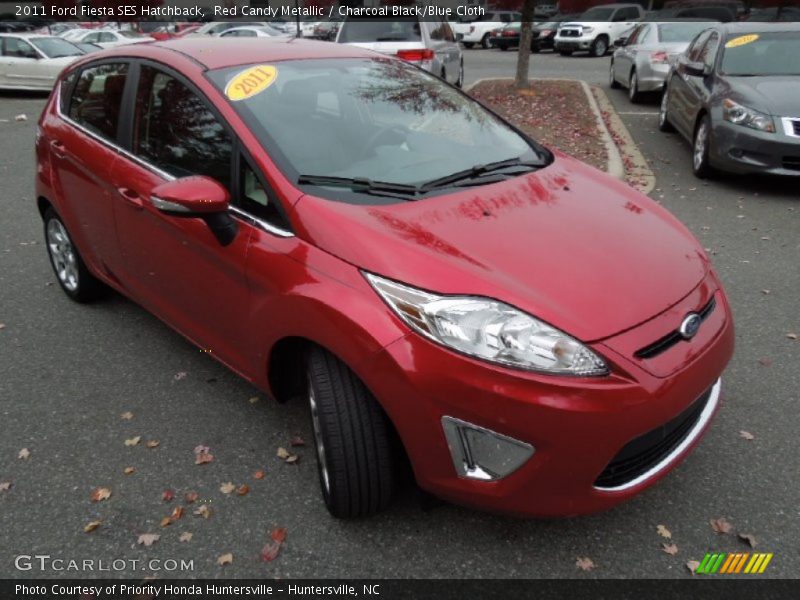 Red Candy Metallic / Charcoal Black/Blue Cloth 2011 Ford Fiesta SES Hatchback