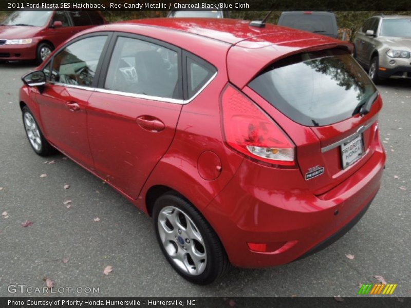 Red Candy Metallic / Charcoal Black/Blue Cloth 2011 Ford Fiesta SES Hatchback