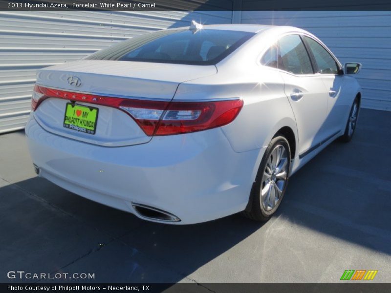 Porcelain White Pearl / Camel 2013 Hyundai Azera