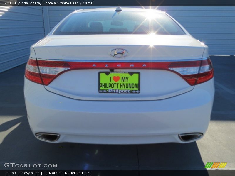 Porcelain White Pearl / Camel 2013 Hyundai Azera