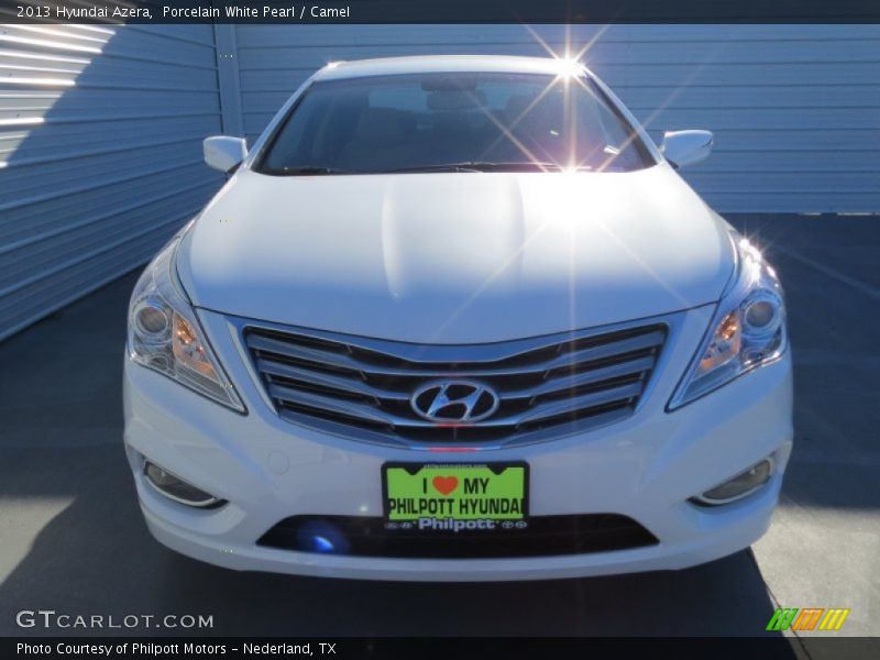 Porcelain White Pearl / Camel 2013 Hyundai Azera