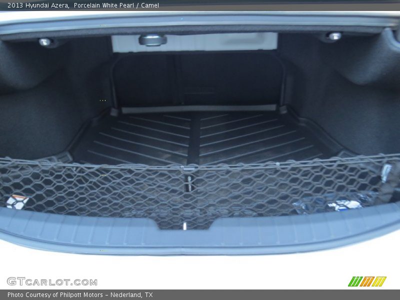 Porcelain White Pearl / Camel 2013 Hyundai Azera