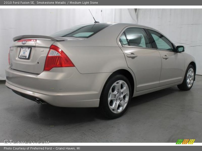 Smokestone Metallic / Medium Light Stone 2010 Ford Fusion SE