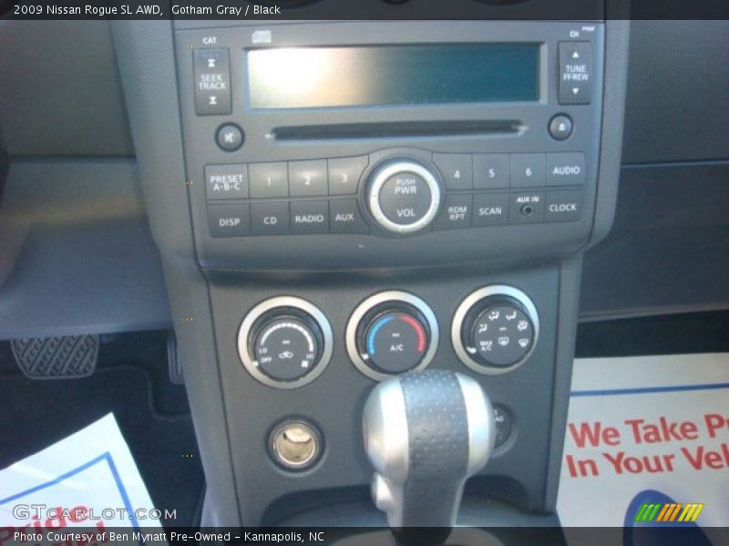 Gotham Gray / Black 2009 Nissan Rogue SL AWD