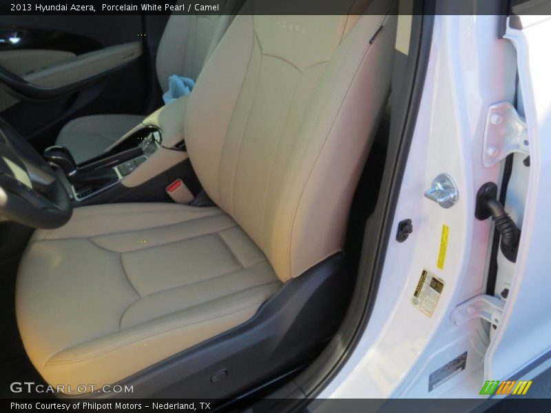 Porcelain White Pearl / Camel 2013 Hyundai Azera