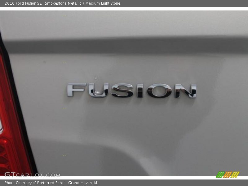 Smokestone Metallic / Medium Light Stone 2010 Ford Fusion SE