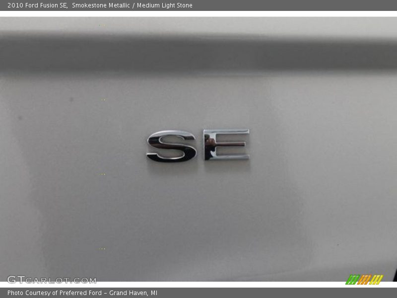 Smokestone Metallic / Medium Light Stone 2010 Ford Fusion SE