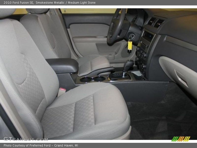 Smokestone Metallic / Medium Light Stone 2010 Ford Fusion SE