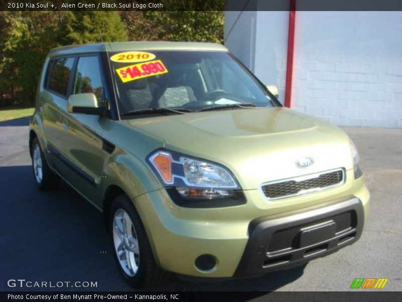 Alien Green / Black Soul Logo Cloth 2010 Kia Soul +