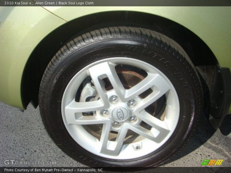 Alien Green / Black Soul Logo Cloth 2010 Kia Soul +