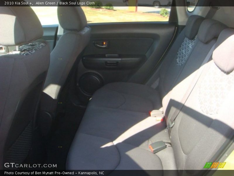 Alien Green / Black Soul Logo Cloth 2010 Kia Soul +