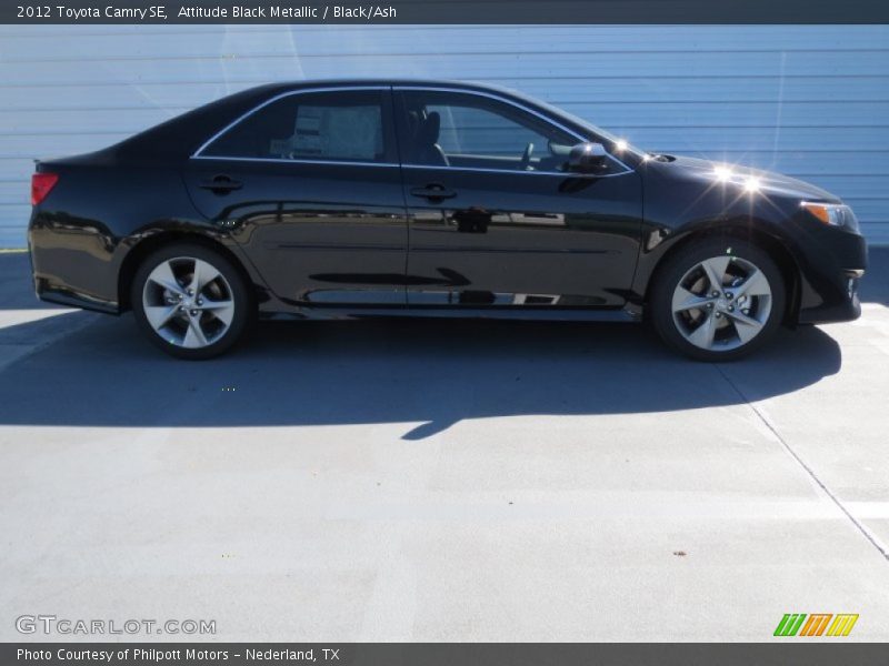 Attitude Black Metallic / Black/Ash 2012 Toyota Camry SE
