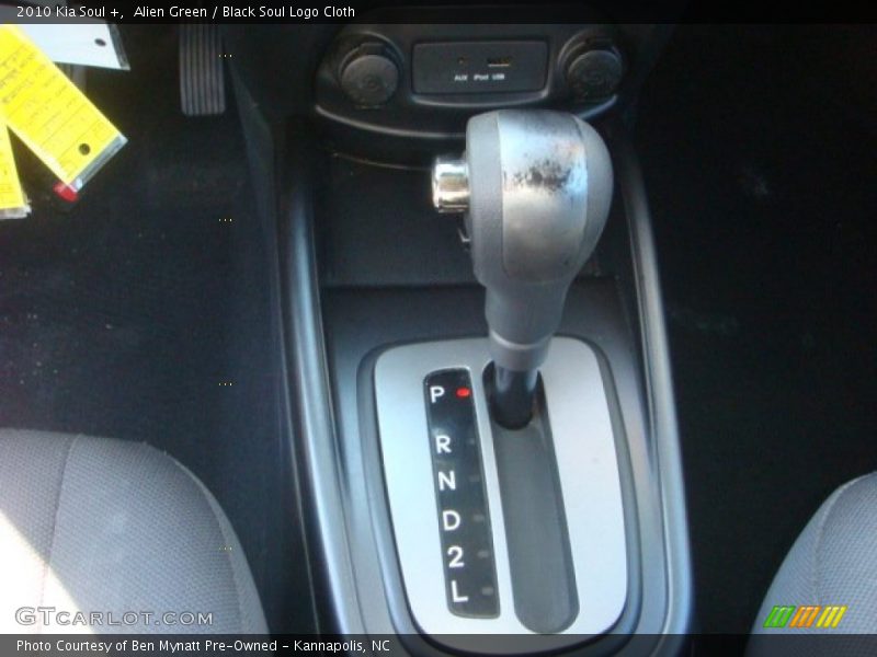 Alien Green / Black Soul Logo Cloth 2010 Kia Soul +