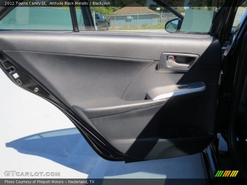 Attitude Black Metallic / Black/Ash 2012 Toyota Camry SE