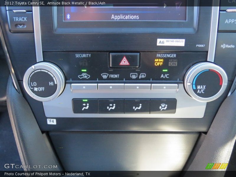 Attitude Black Metallic / Black/Ash 2012 Toyota Camry SE