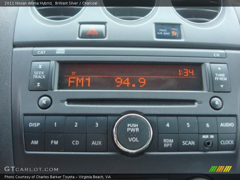 Audio System of 2011 Altima Hybrid