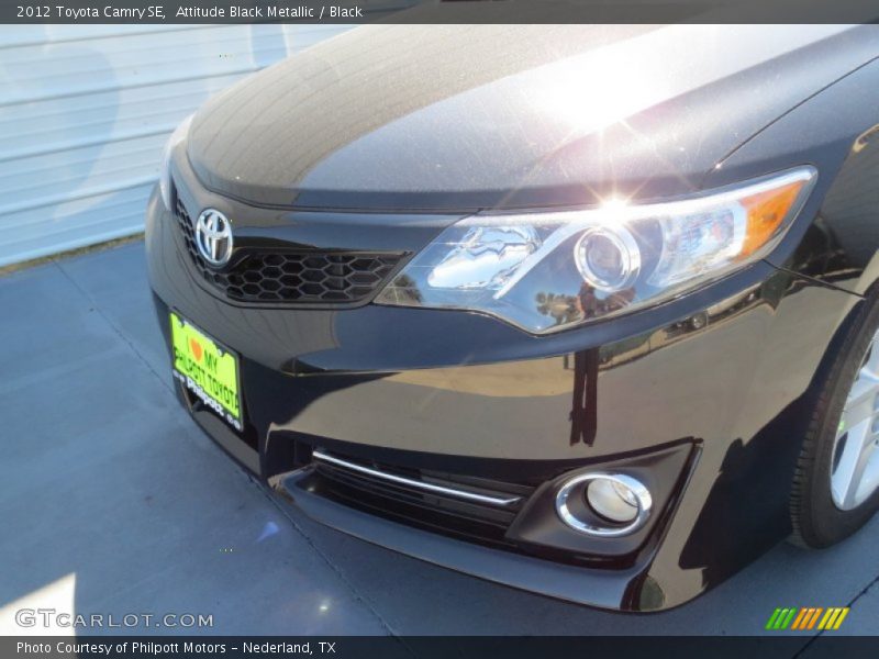 Attitude Black Metallic / Black 2012 Toyota Camry SE