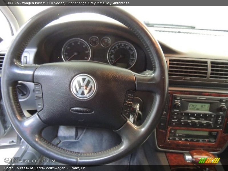 Stonehenge Grey Metallic / Anthracite 2004 Volkswagen Passat GLX Sedan