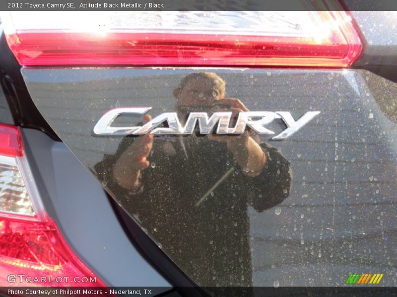 Attitude Black Metallic / Black 2012 Toyota Camry SE