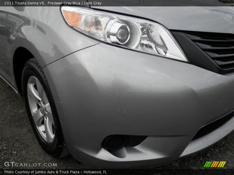 Predawn Gray Mica / Light Gray 2011 Toyota Sienna V6
