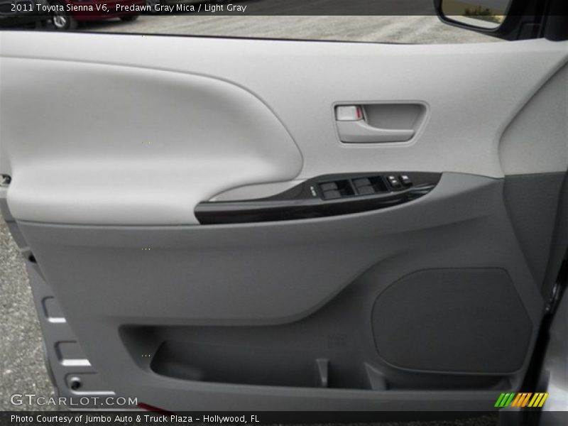 Predawn Gray Mica / Light Gray 2011 Toyota Sienna V6
