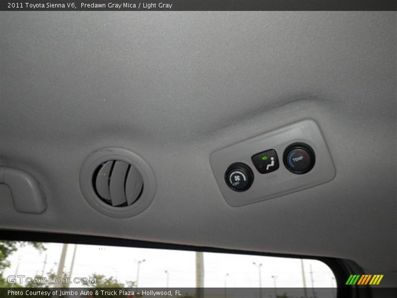Predawn Gray Mica / Light Gray 2011 Toyota Sienna V6