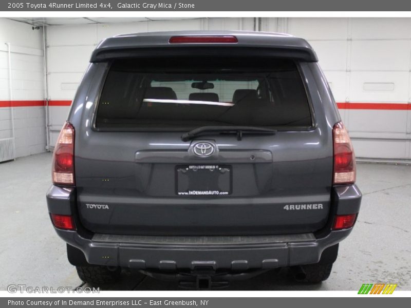 Galactic Gray Mica / Stone 2005 Toyota 4Runner Limited 4x4