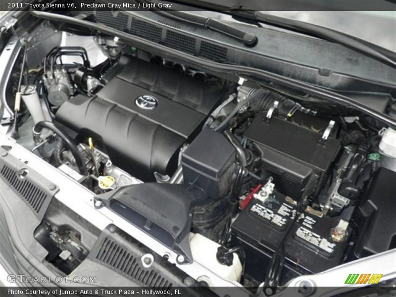 Predawn Gray Mica / Light Gray 2011 Toyota Sienna V6