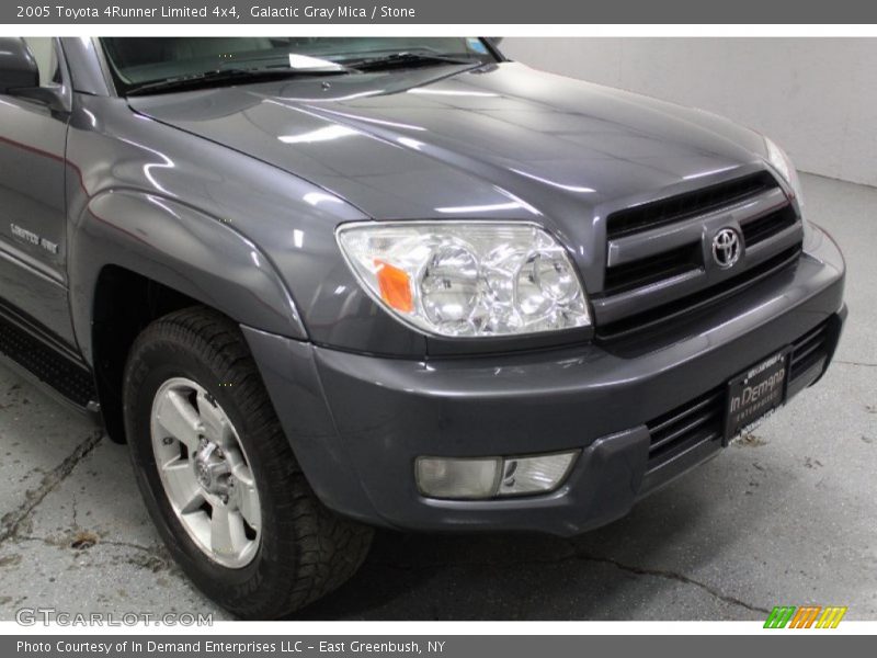 Galactic Gray Mica / Stone 2005 Toyota 4Runner Limited 4x4
