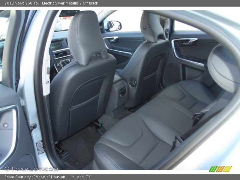 Electric Silver Metallic / Off Black 2013 Volvo S60 T5