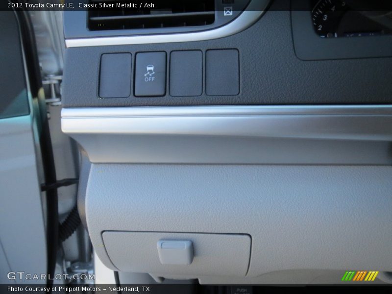 Classic Silver Metallic / Ash 2012 Toyota Camry LE