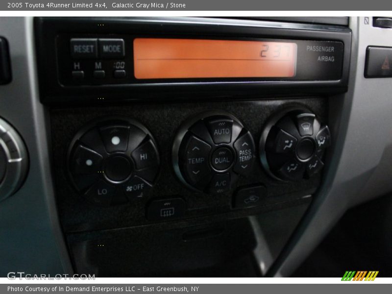 Galactic Gray Mica / Stone 2005 Toyota 4Runner Limited 4x4
