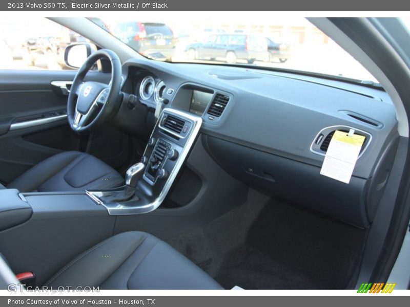 Electric Silver Metallic / Off Black 2013 Volvo S60 T5