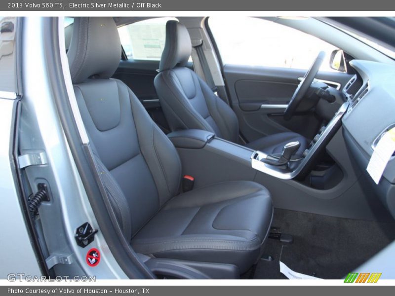 Electric Silver Metallic / Off Black 2013 Volvo S60 T5