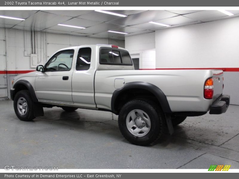 Lunar Mist Metallic / Charcoal 2002 Toyota Tacoma Xtracab 4x4