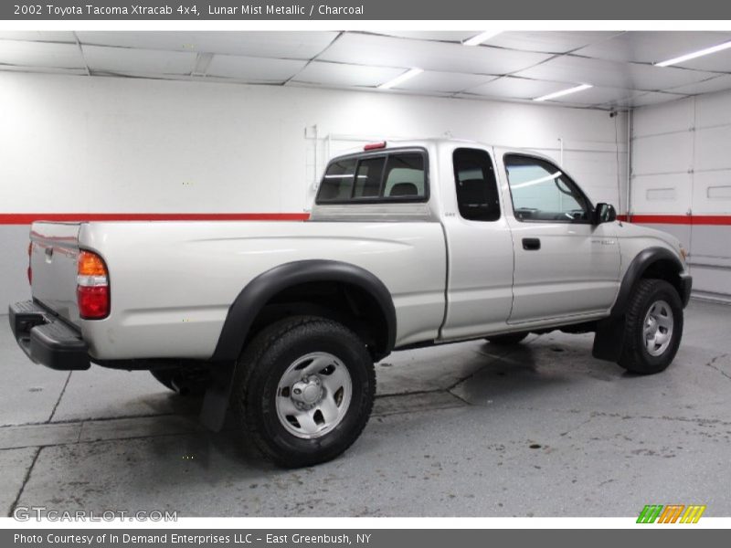 Lunar Mist Metallic / Charcoal 2002 Toyota Tacoma Xtracab 4x4