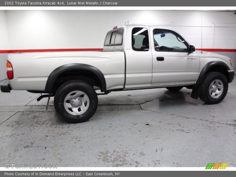 Lunar Mist Metallic / Charcoal 2002 Toyota Tacoma Xtracab 4x4