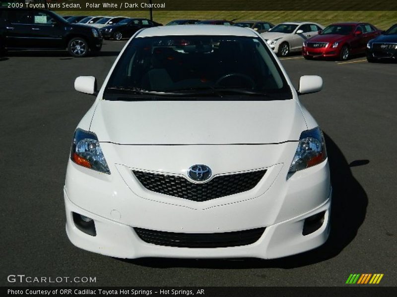 Polar White / Dark Charcoal 2009 Toyota Yaris Sedan