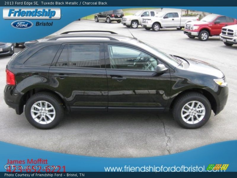 Tuxedo Black Metallic / Charcoal Black 2013 Ford Edge SE