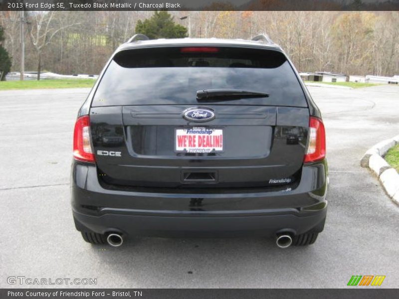 Tuxedo Black Metallic / Charcoal Black 2013 Ford Edge SE